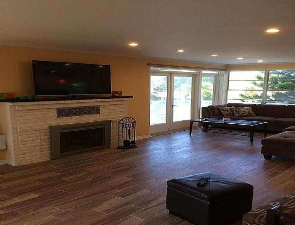 Spacious Beach House Unit,Beautifully Furnished 2 Bed 2Bath./2Min.Walk To Beach Clearwater Beach Dış mekan fotoğraf