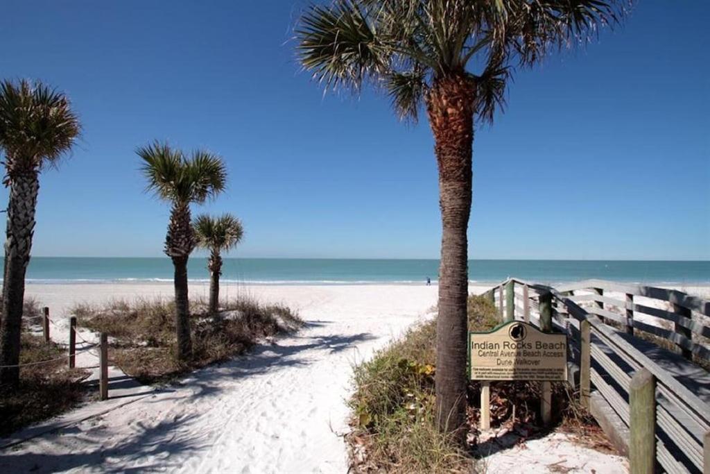 Spacious Beach House Unit,Beautifully Furnished 2 Bed 2Bath./2Min.Walk To Beach Clearwater Beach Dış mekan fotoğraf
